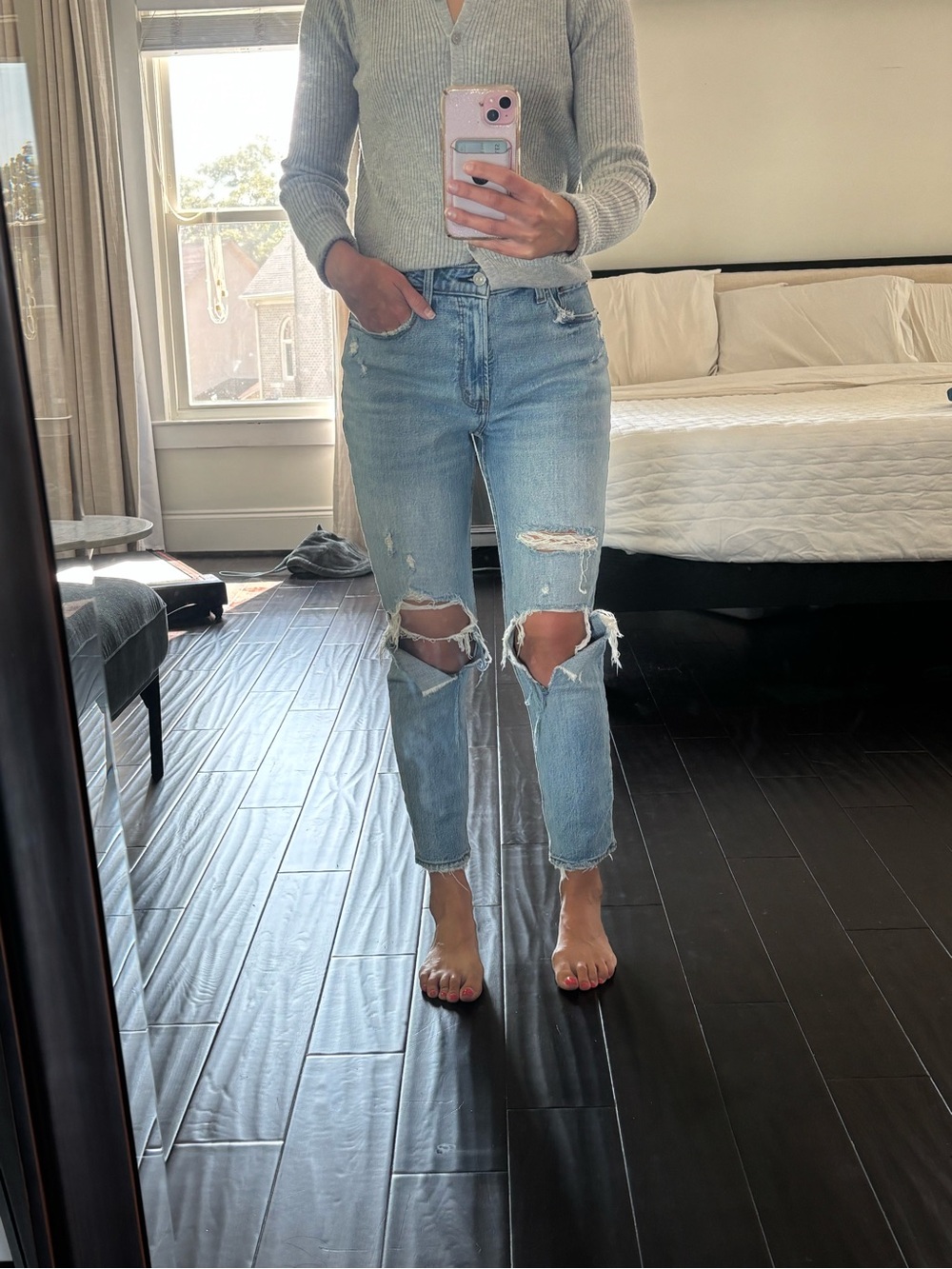 Classic Light Blue Distressed Women's Jeans, Skinny High-Rise